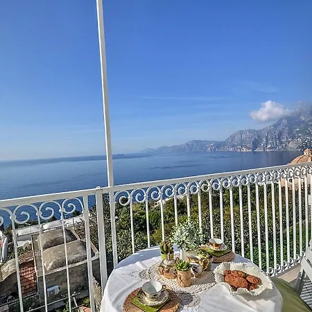 Appartamento Sleeps 4 Air Con Wifi Praiano